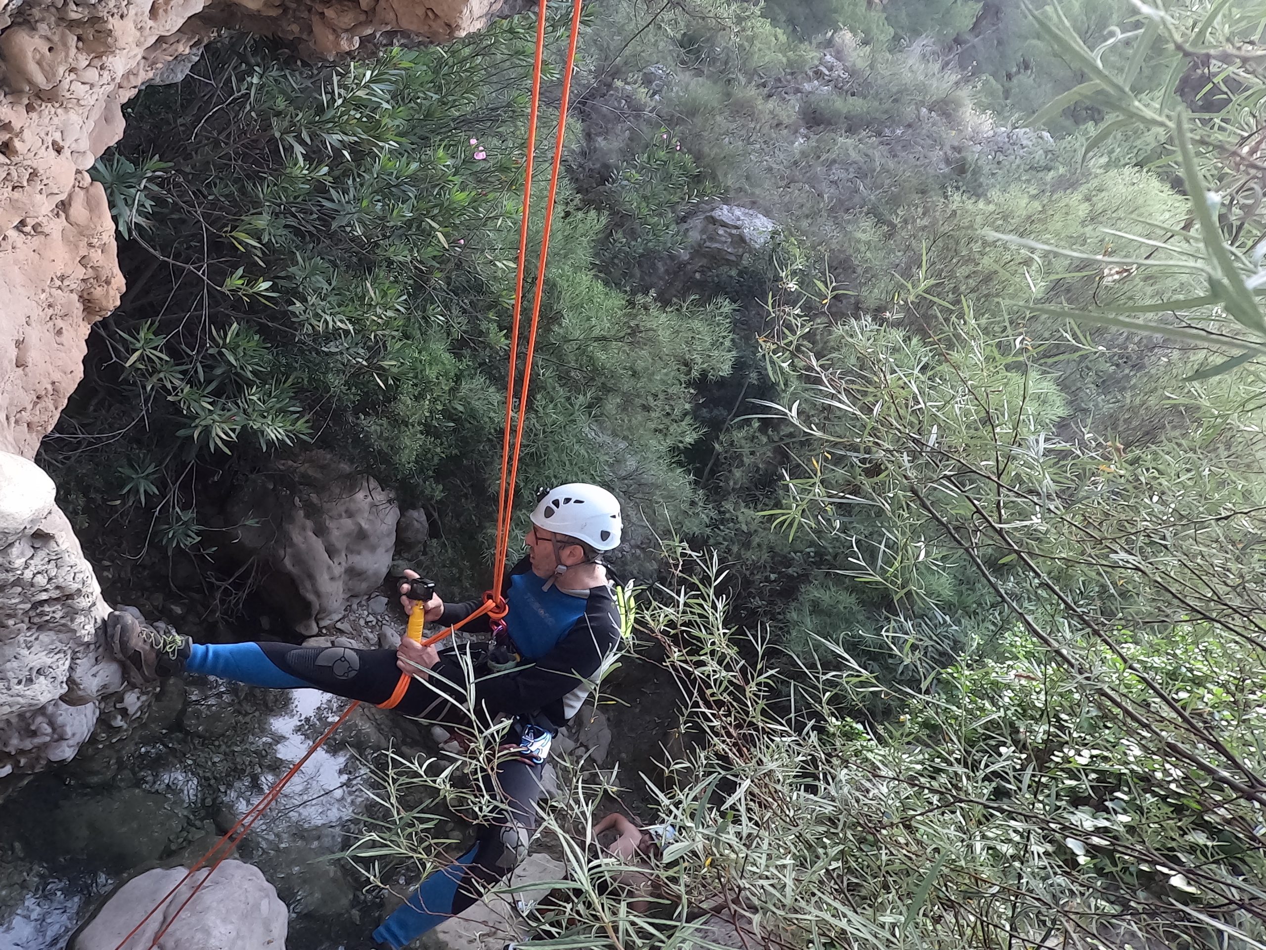 2025-06-01-Explorando el Barranco de Mela con el CETV: Cuando el Cañón es el Protagonista (y No el Agua).